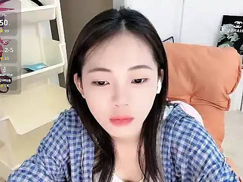 qiuwww003 online show from 04.20.26