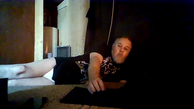 Nightshade1195 online show from 06.10.26