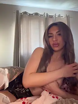 Hisnaughtylilthing online show from 04.23.26