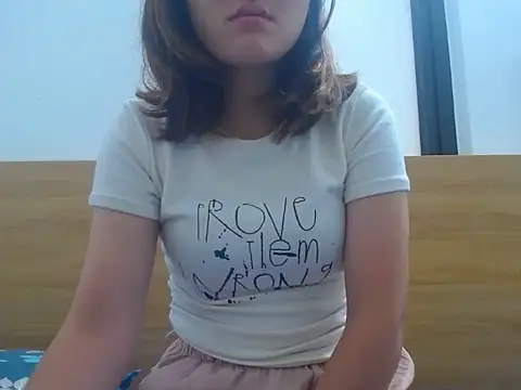 Mimi 200 online show from 06.05.26