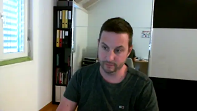 FeelFree88-ZH online show from 04.22.26