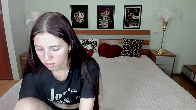 MaryRapunzel online show from 06.25.26