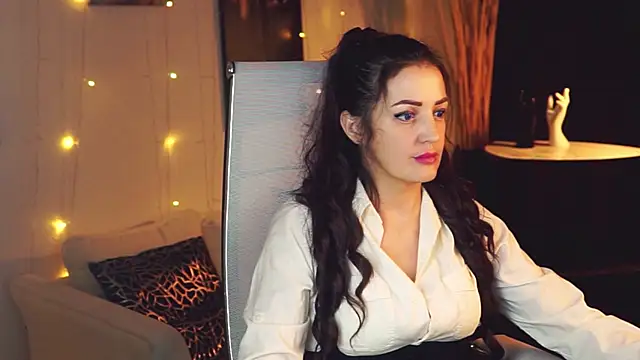 AureliaVane online show from 05.19.26