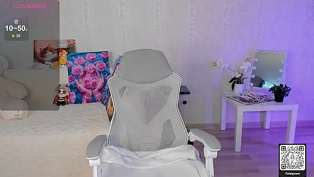 LinnLove online show from 05.23.26