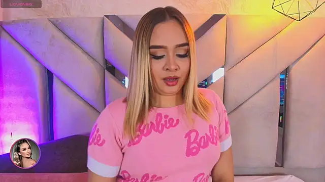 Sofia pamela  online show from 05.12.26
