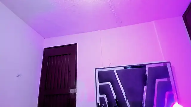 Natasha028  online show from 04.29.26
