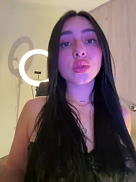 IsabellaNoir  online show from 07.08.26
