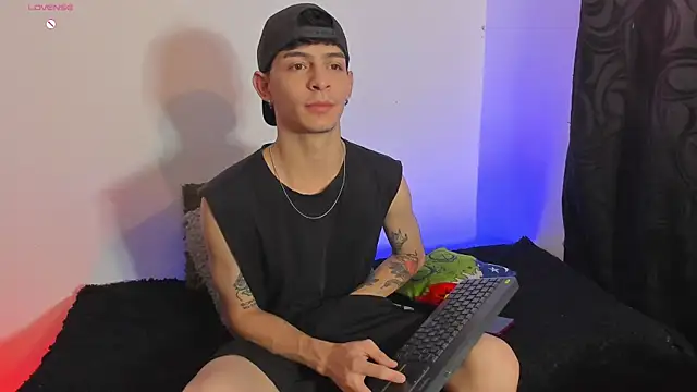  IanLark online show from 05.13.26