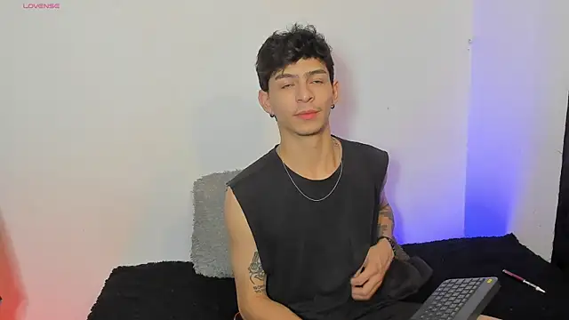  IanLark online show from 05.19.26