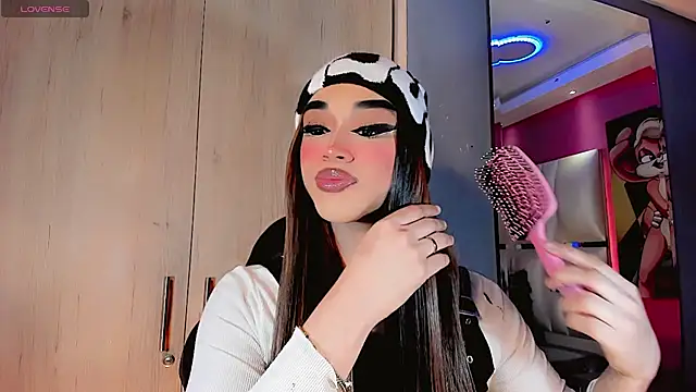 Camila Vasquezz1 online show from 07.04.26