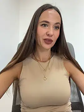 Snapshot of Solazola23 chatting on 07.28.26 Solazola23 online show from 07.28.26