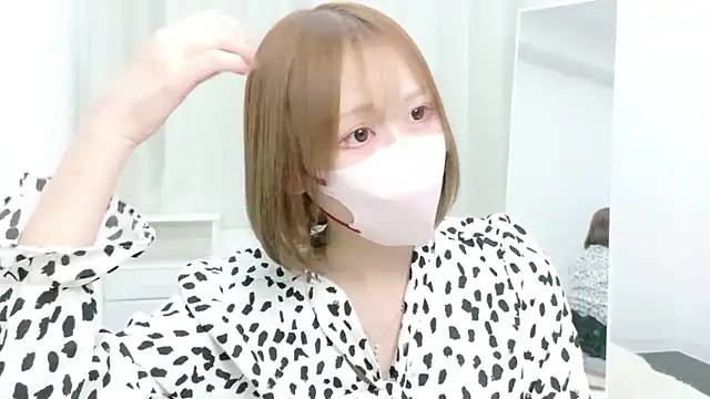 remuchan   online show from 04.30.26
