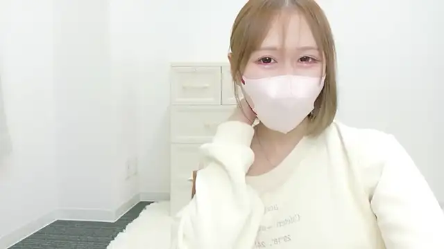 remuchan   online show from 05.03.26