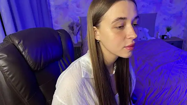 Snapshot of Tiana_Belle chatting on 05.24.26 Tiana Belle online show from 05.24.26