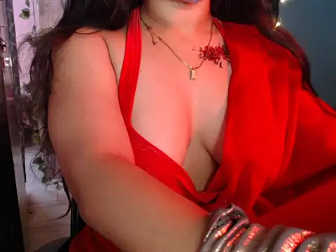 Snapshot of Myra_Luxe chatting on 05.23.26 Myra Luxe online show from 05.23.26