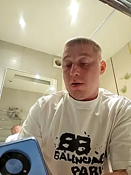 Petreliseev online show from 04.21.26