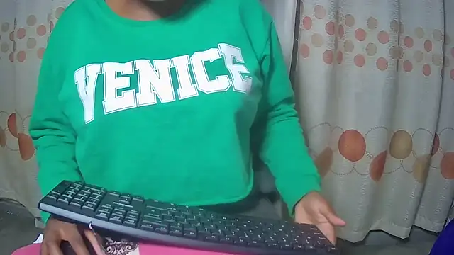 BusttyBoobs19 online show from 05.22.26