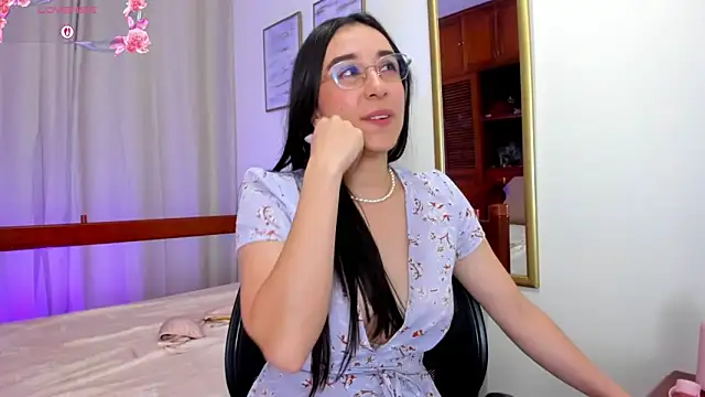 Elisabetta Amour online show from 06.03.26