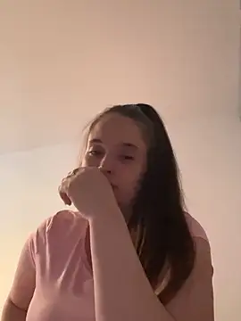 Poppylooloo online show from 06.07.26