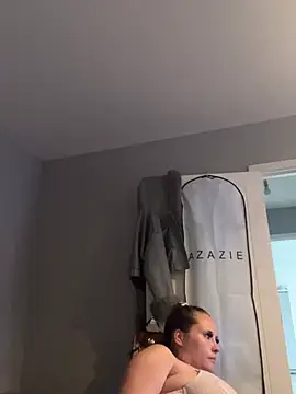 Poppylooloo online show from 07.26.26