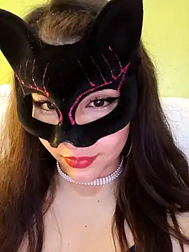 Snapshot of Conejita69n_n chatting on 05.17.26 Conejita69n n online show from 05.17.26