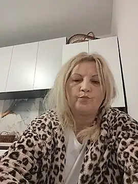 Divineblond online show from 03.13.26