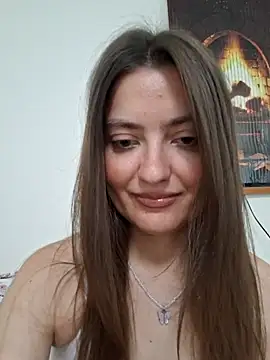 Snapshot of Alba2331 chatting on 07.12.26 Alba2331 online show from 07.12.26