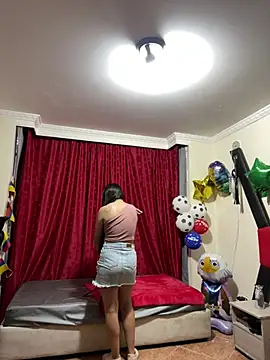Snapshot of SamiiContreras_ chatting on 07.15.26 SamiiContreras online show from 07.15.26