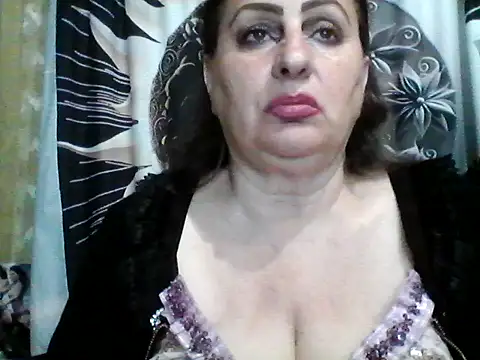Snapshot of LoaqLovew chatting on 05.11.26 LoaqLovew online show from 05.11.26