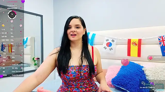 Snapshot of Isabellaa_Reyes chatting on 06.19.26 Isabellaa Reyes online show from 06.19.26