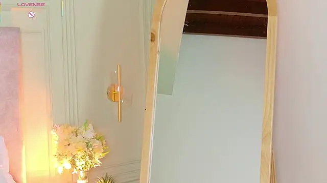 MaddisonEvanss online show from 06.17.26