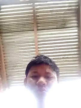 Snapshot of ange2005 chatting on 05.05.26 ange2005 online show from 05.05.26