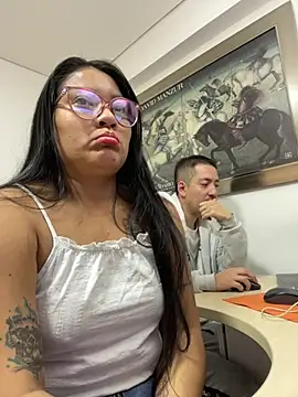 Snapshot of Sol_vannesa chatting on 05.15.26 Sol vannesa online show from 05.15.26