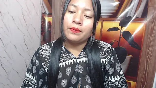 Snapshot of Sol_vannesa chatting on 05.18.26 Sol vannesa online show from 05.18.26