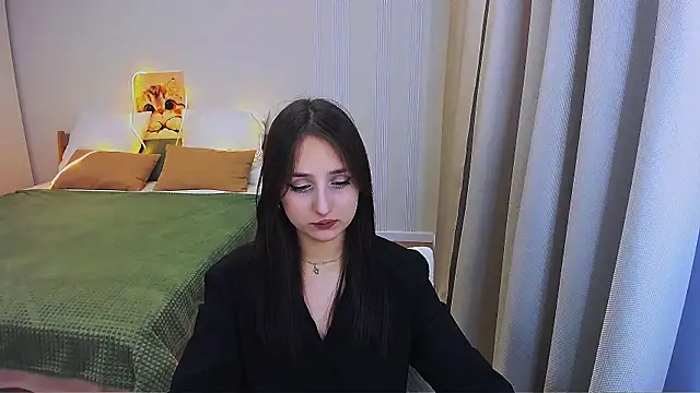 JulietteMonli online show from 06.28.26