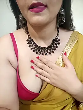 Snapshot of Aayaat__ chatting on 05.21.26 Aayaat online show from 05.21.26