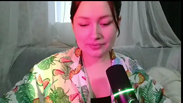 Snapshot of Tendre_Amelia chatting on 05.21.26 Tendre Amelia online show from 05.21.26