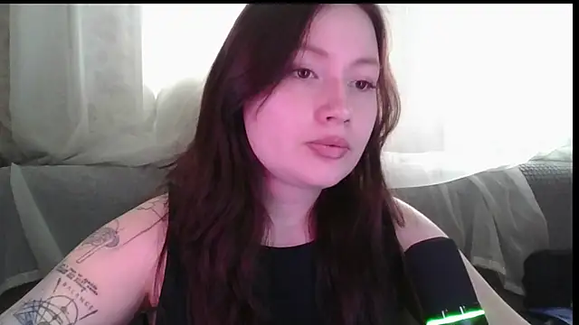 Snapshot of Tendre_Amelia chatting on 05.25.26 Tendre Amelia online show from 05.25.26