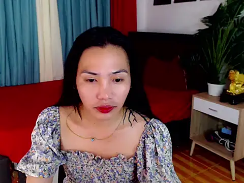 Mauie Fire online show from 07.10.26