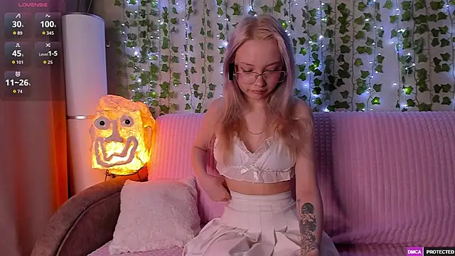  CloudNine  online show from 04.26.26