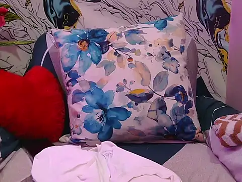 Snapshot of hot-saanvi chatting on 06.02.26 hot-saanvi online show from 06.02.26