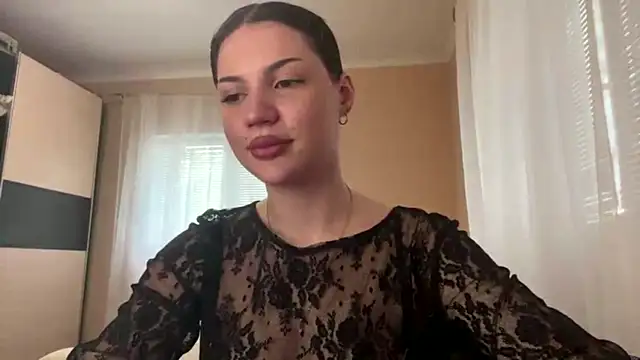 Snapshot of CrystalMuze chatting on 04.30.26 CrystalMuze online show from 04.30.26