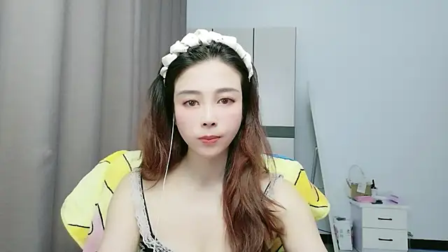 Snapshot of xiaoxiaohong030 chatting on 06.13.26 xiaoxiaohong030 online show from 06.13.26