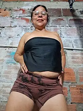 Snapshot of Sweet-Hot-Sucking chatting on 06.24.26 Sweet-Hot-Sucking online show from 06.24.26