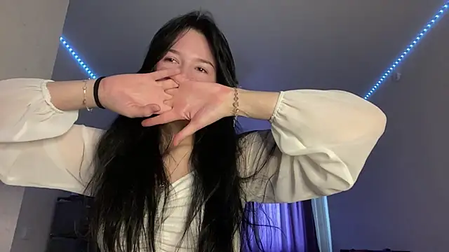 Snapshot of Necusharon chatting on 05.28.26 Necusharon online show from 05.28.26