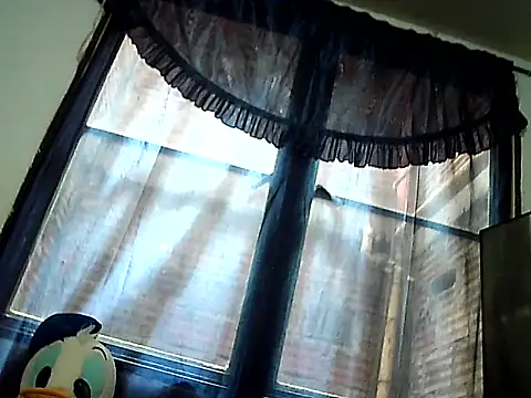 Chiquilove27 online show from 06.30.26