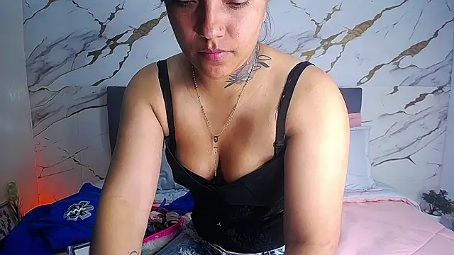 love sharit0409 online show from 04.26.26