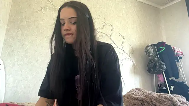 LouisePavlides online show from 05.27.26