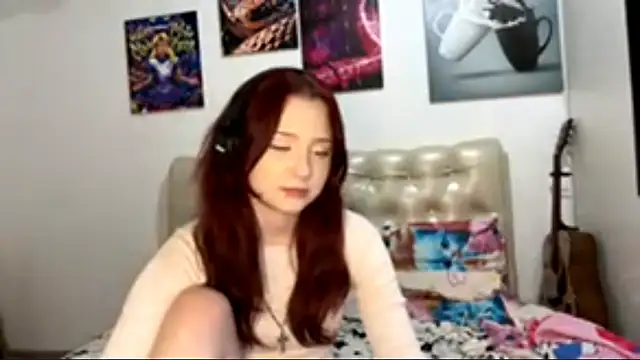 Snapshot of em0emily chatting on 08.01.26 em0emily online show from 08.01.26
