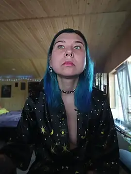 Snapshot of AliceXFlower chatting on 06.05.26 AliceXFlower online show from 06.05.26
